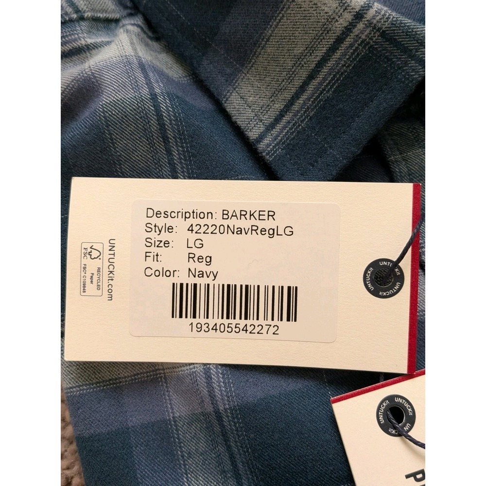 UNTUCKit Performance Button Up Barker Long Sleeve Navy Men Large Regular Fit NWT - Picture 4 of 7